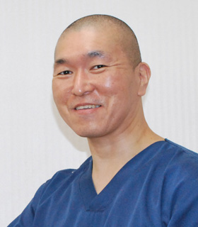 院長 松谷 憲政